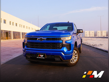 Chevrolet  Silverado  RST  2024  Automatic  0 Km  8 Cylinder  Four Wheel Drive (4WD)  Pick Up  Blue  With Warranty