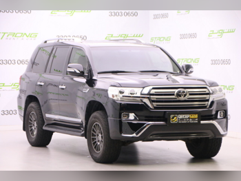 Toyota Land Cruiser GXR 2018 Automatic 150,000 Km 6 Cylinder Four Wheel Drive (4WD) SUV Black
