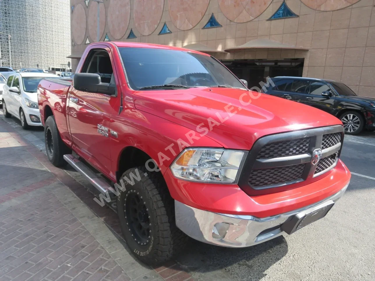 Dodge  Ram  SLT  2015  Automatic  98,000 Km  8 Cylinder  Four Wheel Drive (4WD)  Pick Up  Red