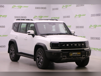 Jetour  T2  Luxury Plus  2026  Automatic  18,000 Km  4 Cylinder  Four Wheel Drive (4WD)  SUV  White  With Warranty