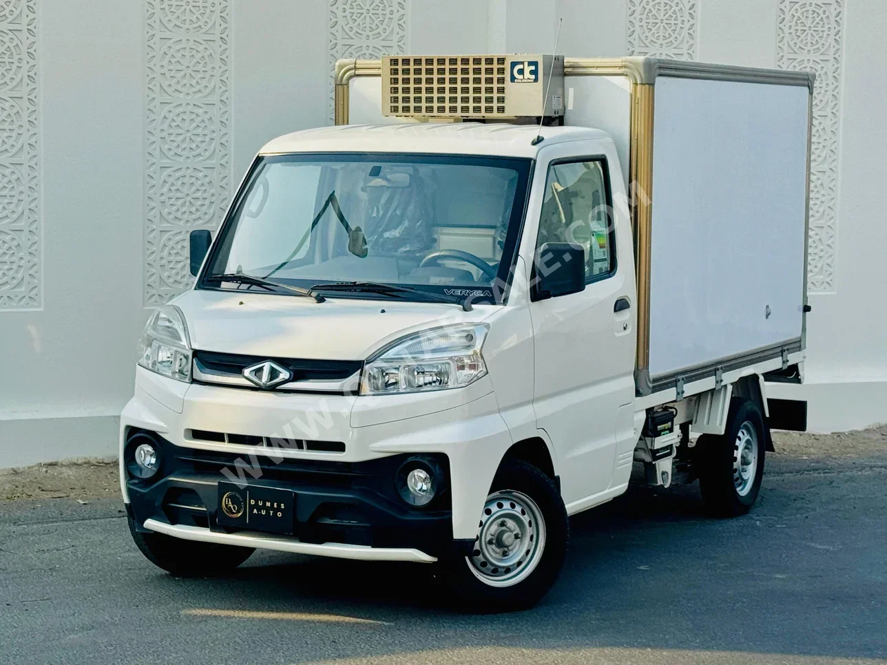 CMC Veryca 2023 Manual 112,000 Km 4 Cylinder Rear Wheel Drive (RWD) Van / Bus White With Warranty