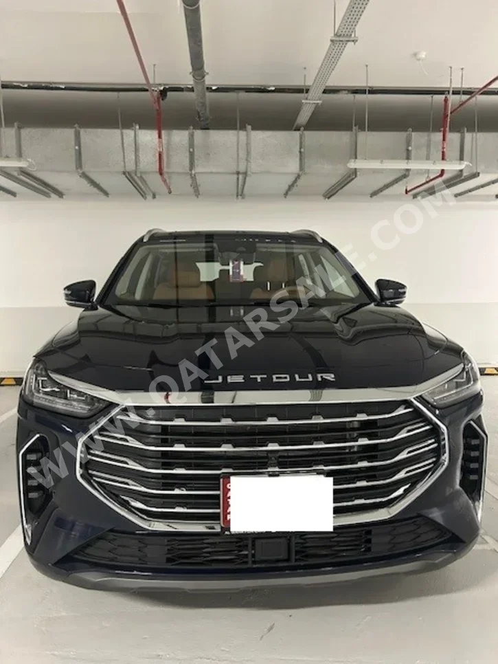 Jetour  X70  Plus Luxury  2025  Tiptronic  25,000 Km  4 Cylinder  Front Wheel Drive (FWD)  SUV  Blue  With Warranty