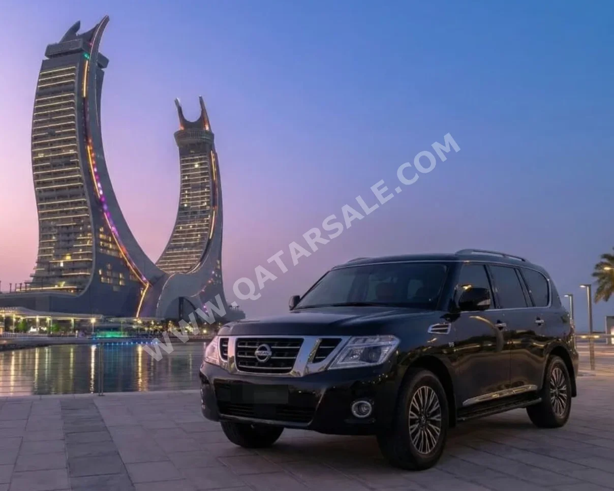 Nissan  Patrol  Platinum  2015  Automatic  155,500 Km  8 Cylinder  Four Wheel Drive (4WD)  SUV  Black