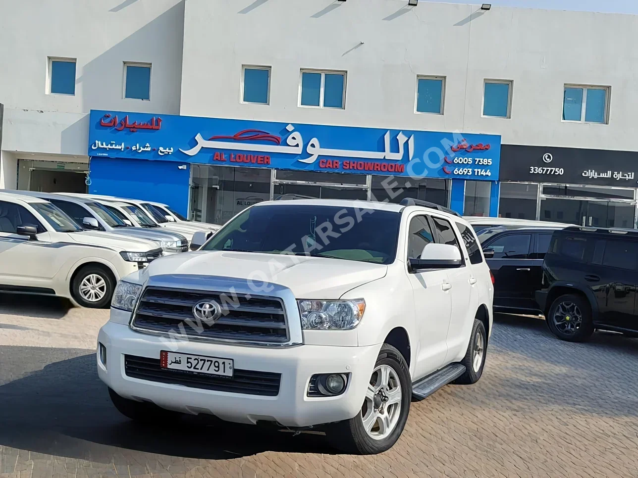 تويوتا سكويا اس ار 5 2012 اوتوماتيك 355,000 كم 8 سلندر دفع رباعي اس يو في أبيض