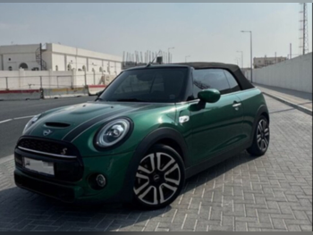 Mini  Cooper  S  2021  Automatic  84,700 Km  4 Cylinder  Front Wheel Drive (FWD)  Convertible  Green  With Warranty