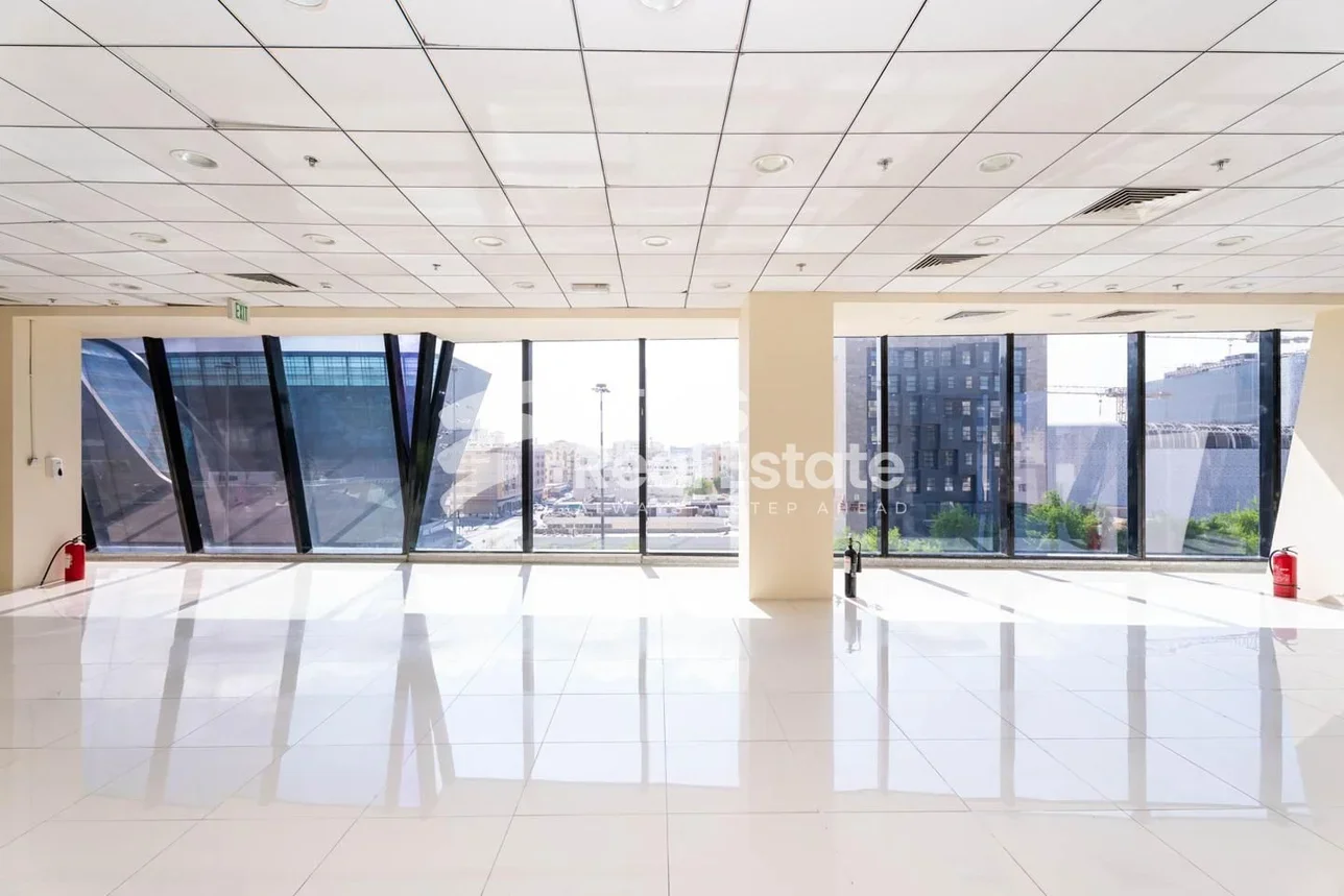 مكاتب تجارية - غير مفروشة  - الدوحة  - المطار