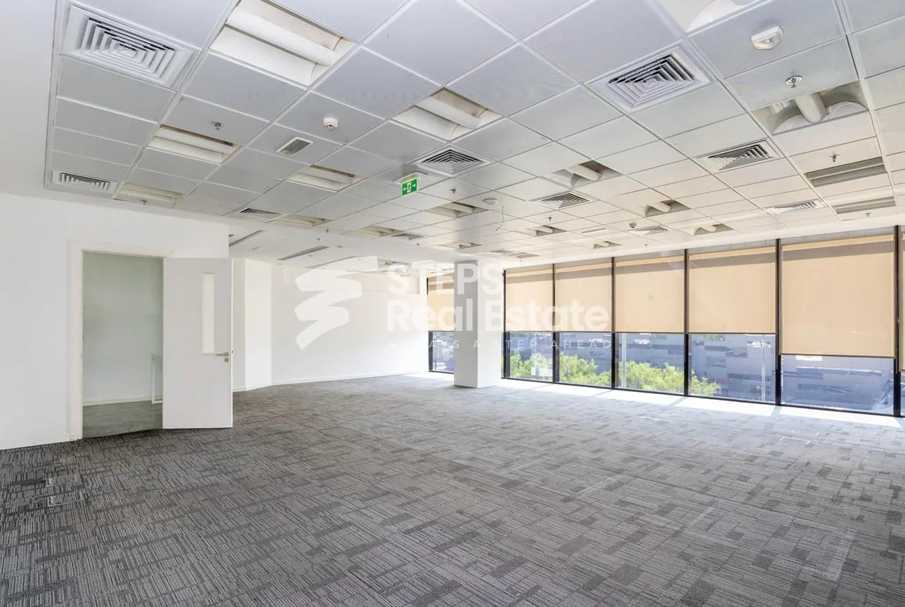 مكاتب تجارية - غير مفروشة - الدوحة - المطار