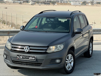 Volkswagen  Tiguan  2013  Automatic  134,000 Km  4 Cylinder  Four Wheel Drive (4WD)  SUV  Gray