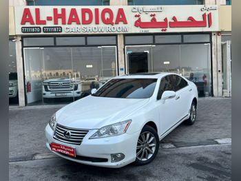 Lexus  ES  350  2013  Automatic  60,000 Km  6 Cylinder  Rear Wheel Drive (RWD)  Sedan  White