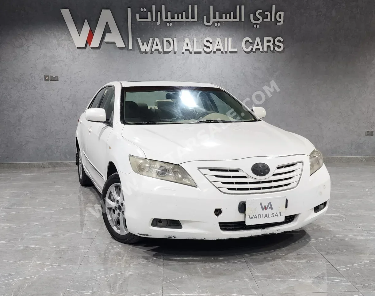 Toyota  Camry  GLX  2008  Automatic  372,000 Km  4 Cylinder  Front Wheel Drive (FWD)  Sedan  White