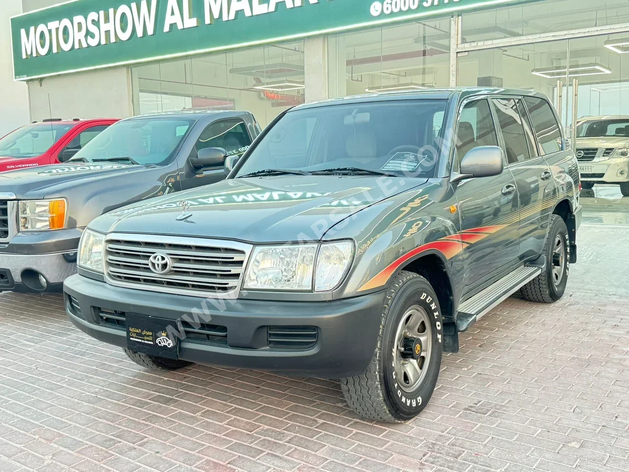 Toyota Land Cruiser GX 2003 Manual 494,000 Km 6 Cylinder Four Wheel Drive (4WD) SUV Gray