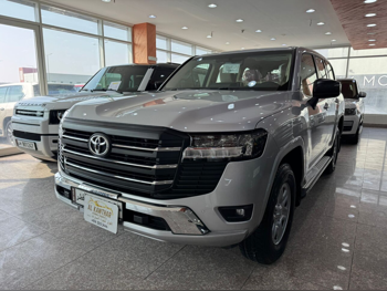 Toyota  Land Cruiser  GX  2026  Automatic  0 Km  6 Cylinder  Four Wheel Drive (4WD)  SUV  Silver  With Warranty