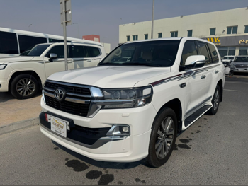 Toyota  Land Cruiser  GXR- Grand Touring  2020  Automatic  187,000 Km  6 Cylinder  Four Wheel Drive (4WD)  SUV  White