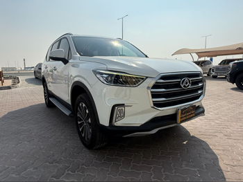 Maxus  D 90  2022  Automatic  30,000 Km  4 Cylinder  Four Wheel Drive (4WD)  SUV  White  With Warranty