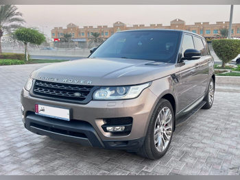 لاند روفر  رنج روفر  سبورت داينمك  2016  اوتوماتيك  156,000 كم  8 سلندر  دفع رباعي  اس يو في  بيج