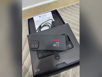 هواتف نقالة اسوس - روج - 09 - أسود - 512 جيجابايت - تحت الضمان