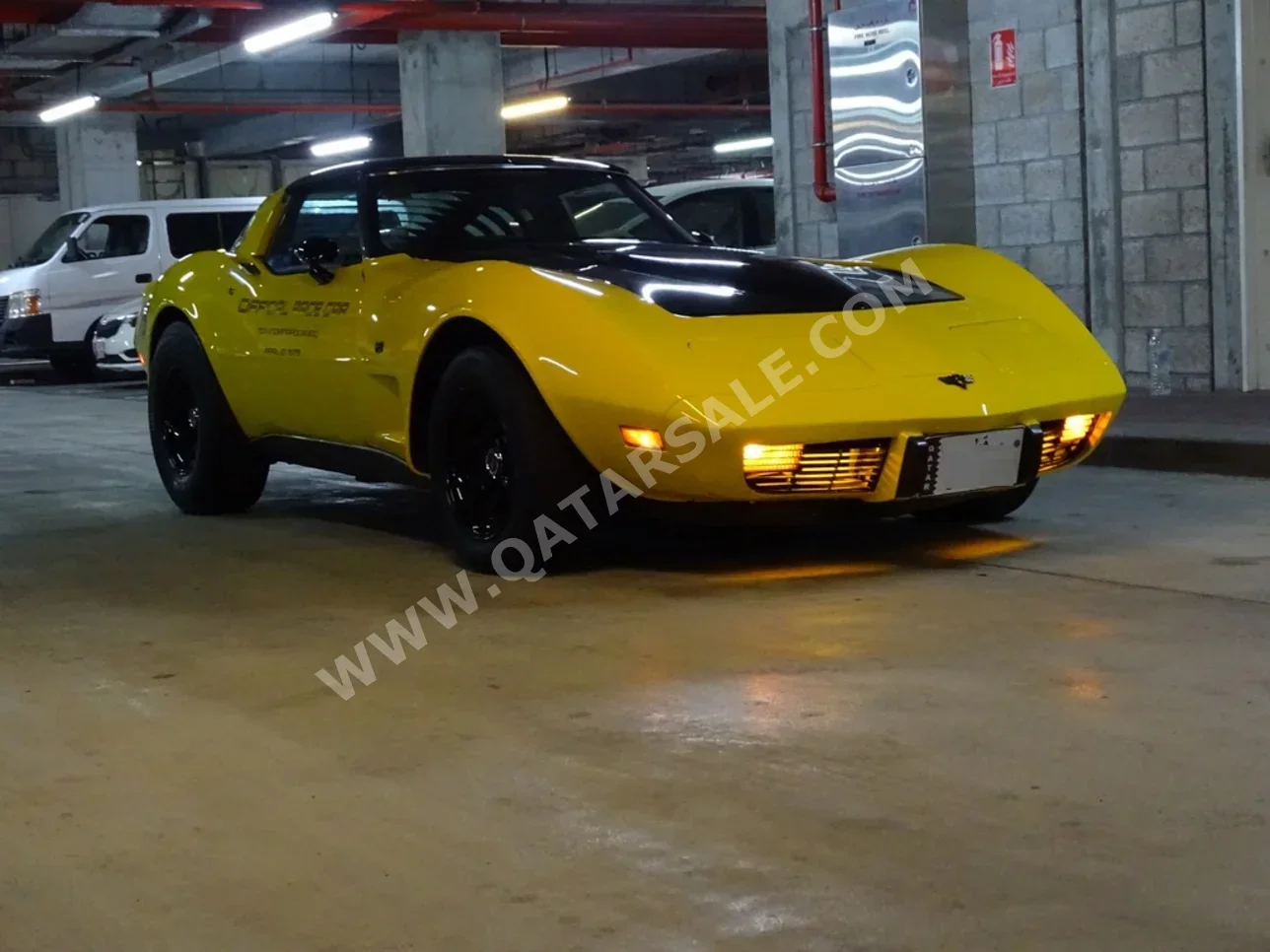 شفروليه  كورفيت  اس 3  1979  اوتوماتيك  0 كم  8 سلندر  دفع خلفي  كلاسك  أصفر