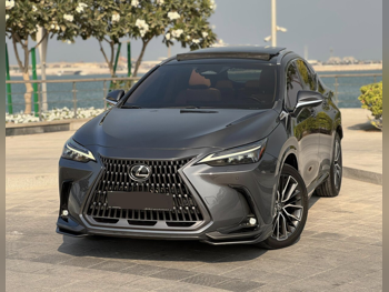 لكزس ان اكس 350 لكجري 2024 اوتوماتيك 39,000 كم 4 سلندر دفع كلي مستمر اس يو في رمادي تحت الضمان
