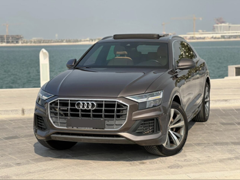 اودي كيو 8 TFSI Quattro 2019 اوتوماتيك 70,000 كم 6 سلندر دفع رباعي اس يو في بني