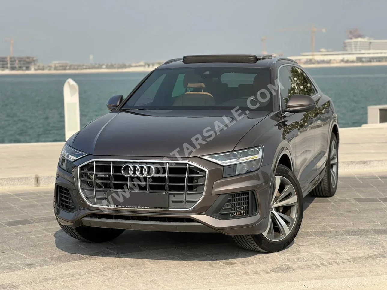 اودي كيو 8 TFSI Quattro 2019 اوتوماتيك 70,000 كم 6 سلندر دفع رباعي اس يو في بني