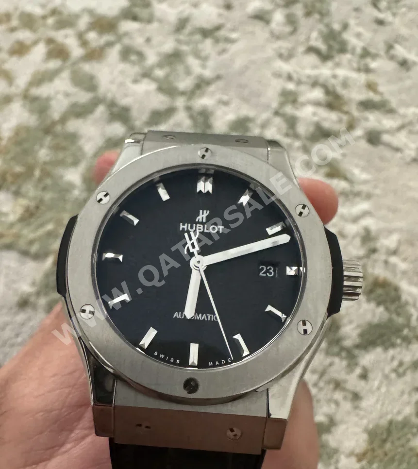 Watches - Hublot  - Quartz Watch  - Black  - Men Watches