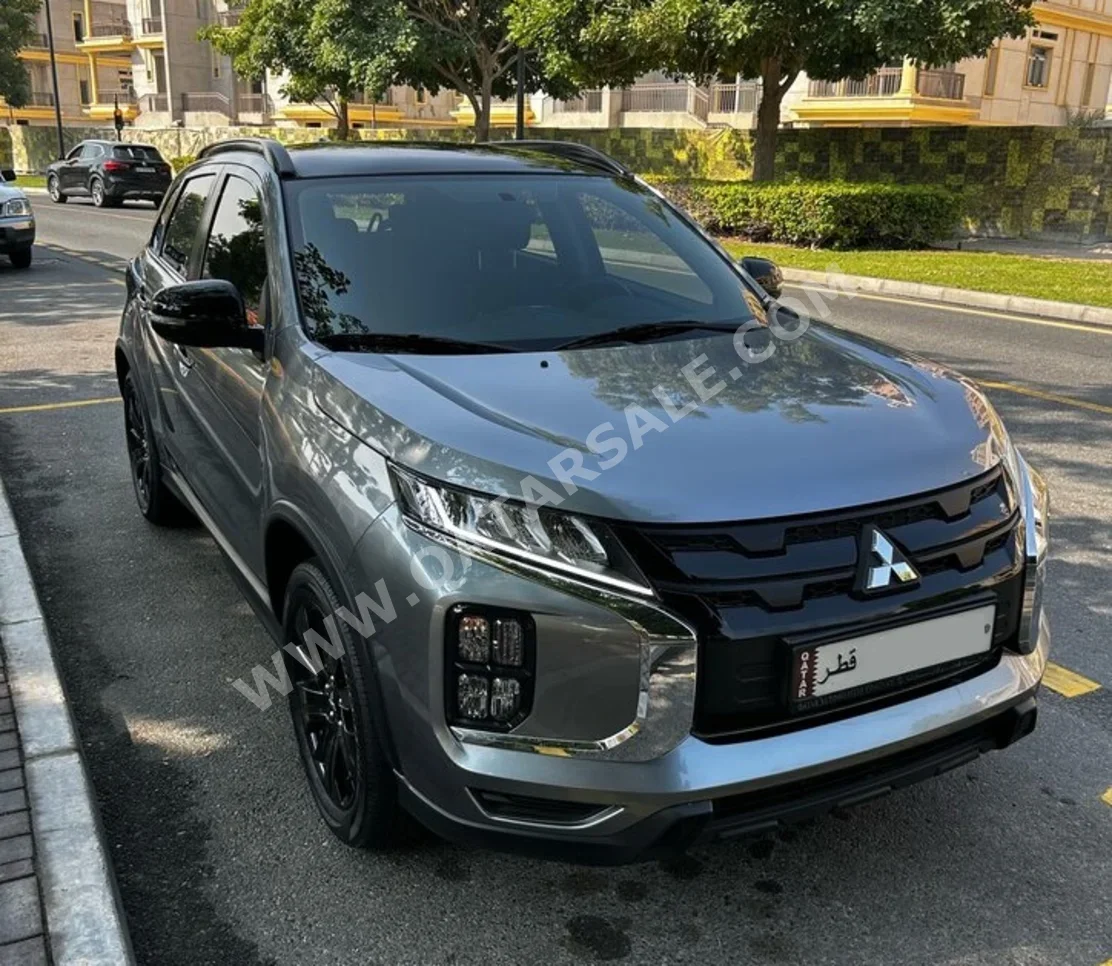 Mitsubishi ASX 2023 Automatic 31,415 Km 4 Cylinder All Wheel Drive (AWD) SUV Silver and Black With Warranty