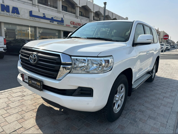 تويوتا  لاند كروزر  جي اكس  2020  اوتوماتيك  163,000 كم  6 سلندر  دفع رباعي  اس يو في  أبيض