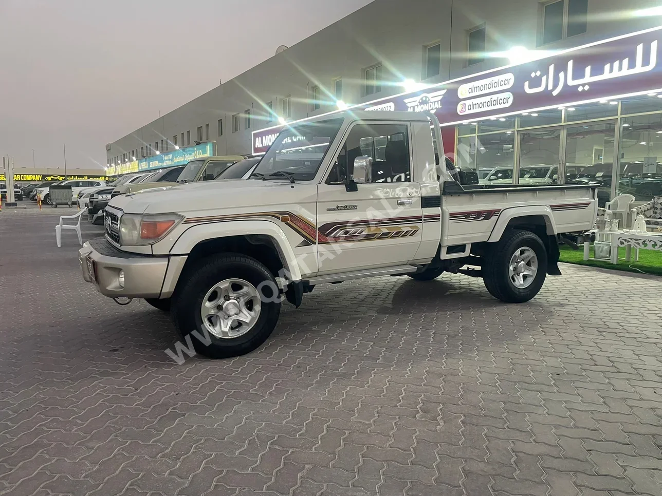 Toyota Land Cruiser LX 2020 Manual 158,000 Km 6 Cylinder Four Wheel Drive (4WD) Pick Up White