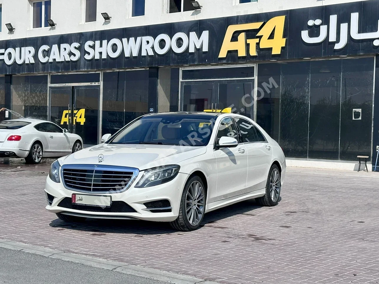 Mercedes-Benz  S-Class  500  2015  Automatic  107,000 Km  8 Cylinder  Rear Wheel Drive (RWD)  Sedan  White
