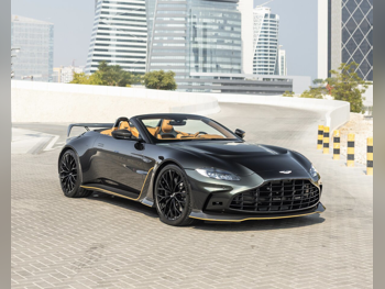 Aston Martin  Speedster  2023  Automatic  600 Km  12 Cylinder  Rear Wheel Drive (RWD)  Convertible  Olive Green