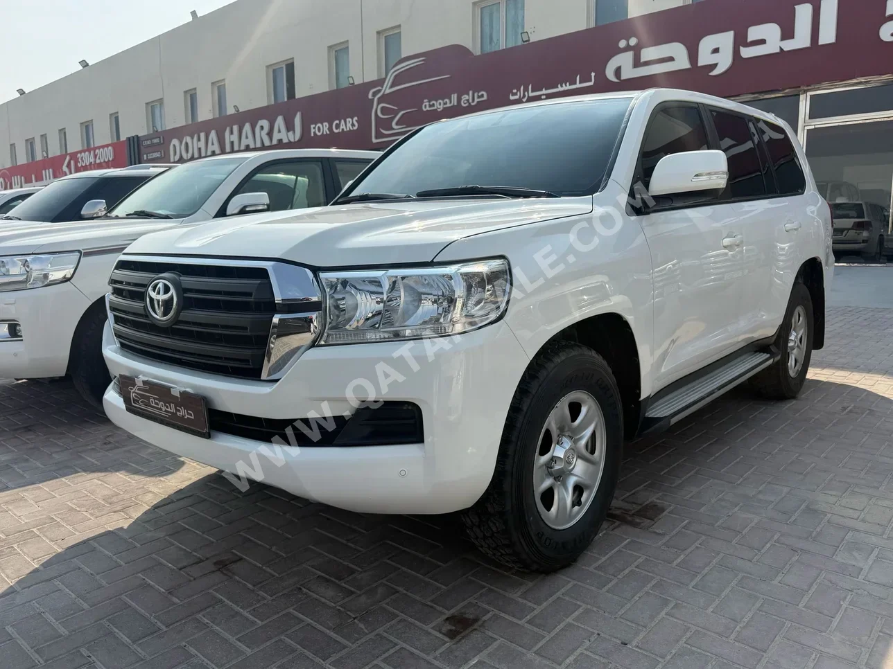Toyota Land Cruiser GX 2018 Automatic 266,000 Km 6 Cylinder Four Wheel Drive (4WD) SUV White