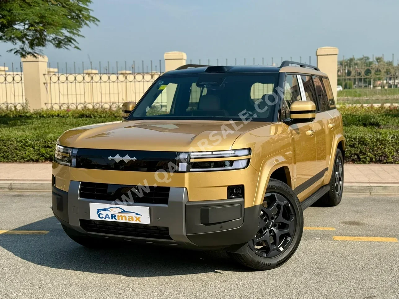 BYD Leopard 7 Ultra 2025 Automatic 0 Km 4 Cylinder Four Wheel Drive (4WD) SUV Gold