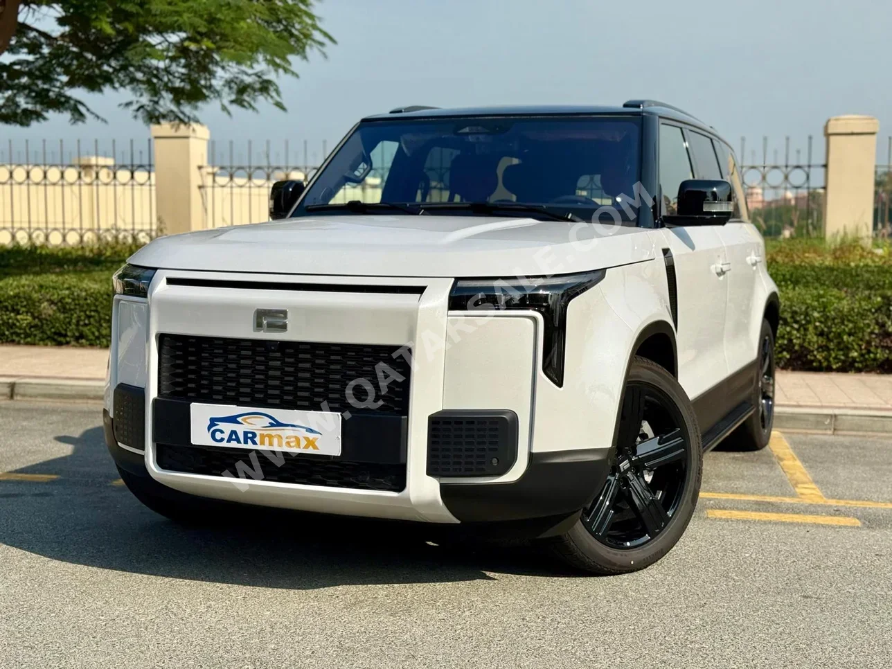 Rox Motor  Jishi  01 VIP  2025  Automatic  0 Km  4 Cylinder  Four Wheel Drive (4WD)  SUV  White