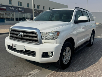 تويوتا  سكويا  اس ار 5  2013  اوتوماتيك  434,000 كم  8 سلندر  دفع رباعي  اس يو في  أبيض