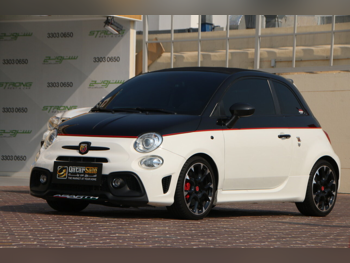 Fiat 595 Abarth 2019 Automatic 41,000 Km 4 Cylinder Front Wheel Drive (FWD) Convertible Black