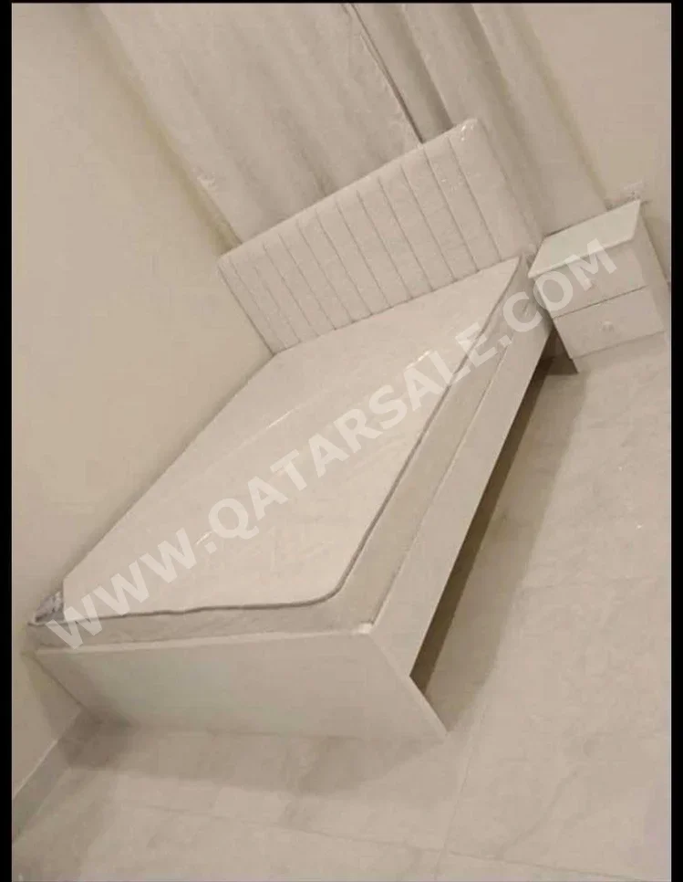 Beds - Lifestyle  - Queen  - White  - Mattress Included  - With Bedside Table