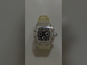 2022  Switzerland  Rectangle  2025 /  Analogue