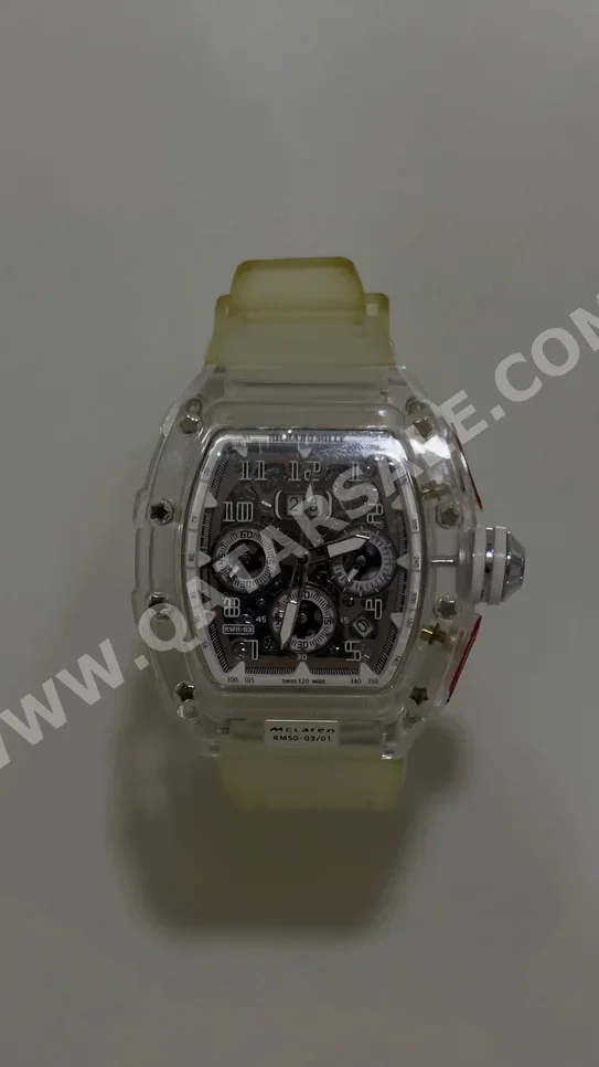 2022  Switzerland  Rectangle  2025 /  Analogue