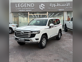 Toyota  Land Cruiser  GX  2025  Automatic  40,000 Km  6 Cylinder  Four Wheel Drive (4WD)  SUV  White  With Warranty