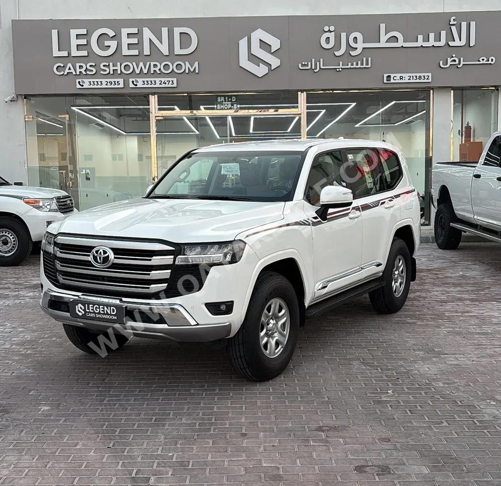 Toyota  Land Cruiser  GX  2025  Automatic  40,000 Km  6 Cylinder  Four Wheel Drive (4WD)  SUV  White  With Warranty