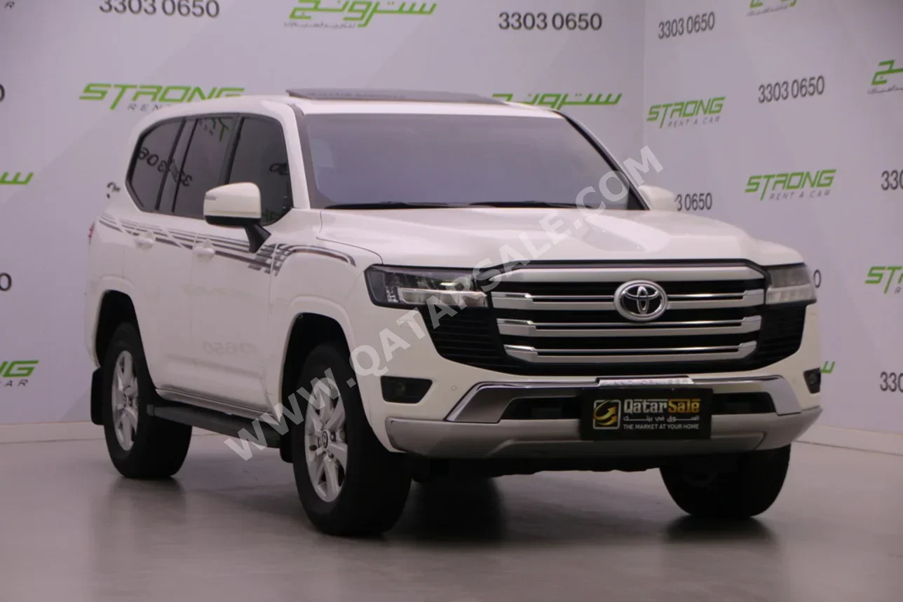 Toyota Land Cruiser GXR Twin Turbo 2022 Automatic 94,000 Km 6 Cylinder Four Wheel Drive (4WD) SUV White With Warranty