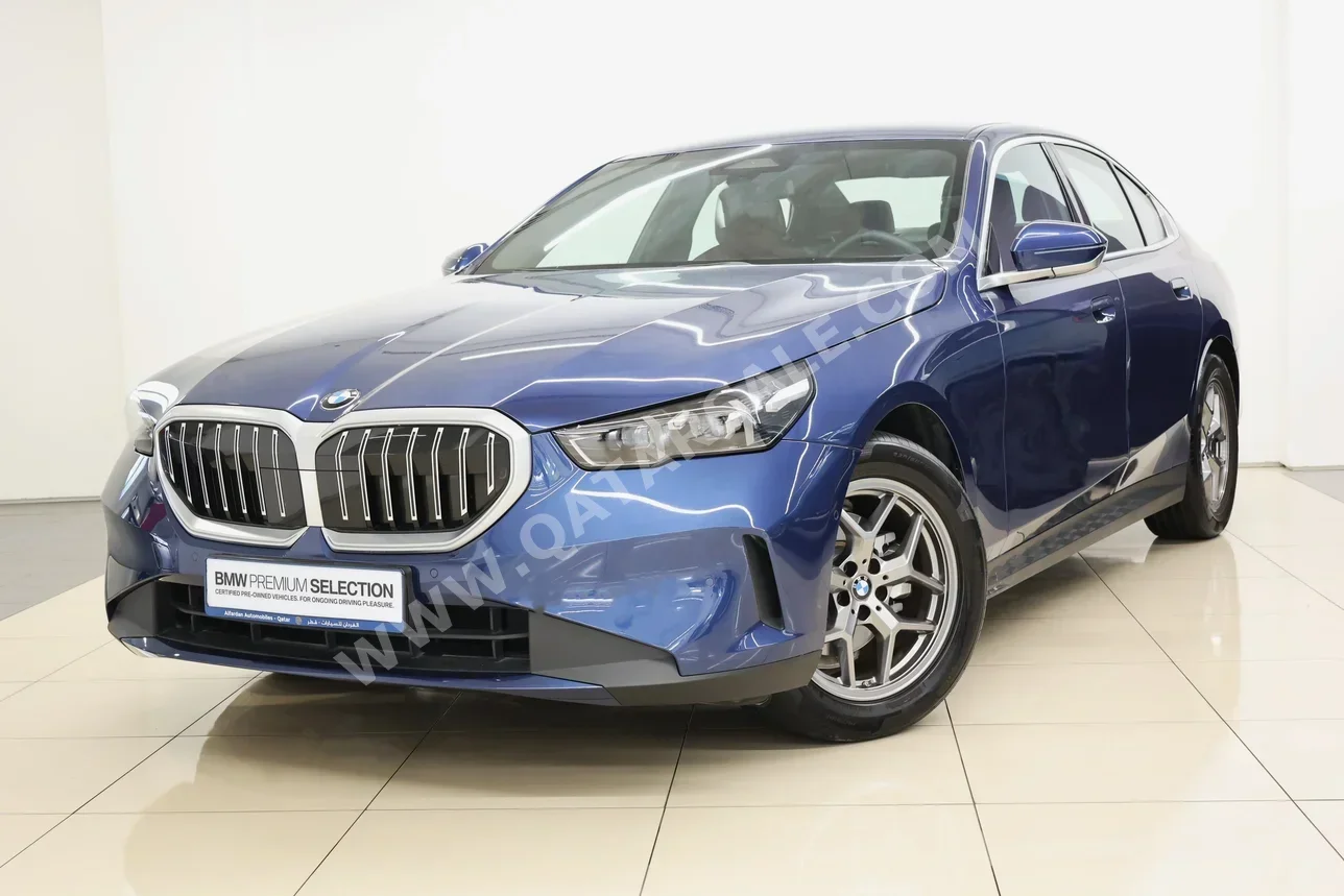 BMW  5-Series  520i  2024  Automatic  28,000 Km  4 Cylinder  Rear Wheel Drive (RWD)  Sedan  Blue  With Warranty