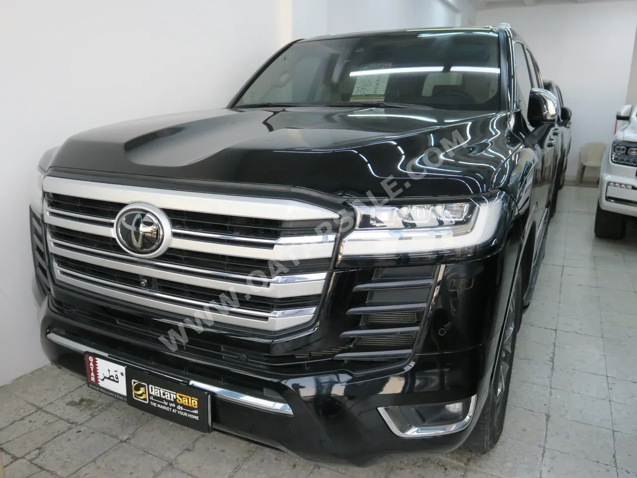 تويوتا لاند كروزر في اكس ار توين توربو 2023 اوتوماتيك 77,000 كم 6 سلندر دفع رباعي اس يو في أسود