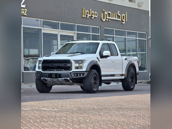 Ford  Raptor  2017  Automatic  85,000 Km  6 Cylinder  Four Wheel Drive (4WD)  Pick Up  White
