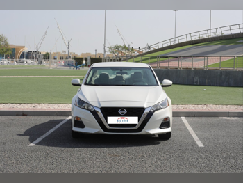 نيسان  ألتيما  2.5 اس  2020  اوتوماتيك  73,000 كم  4 سلندر  سحب امامي  سيدان  أبيض