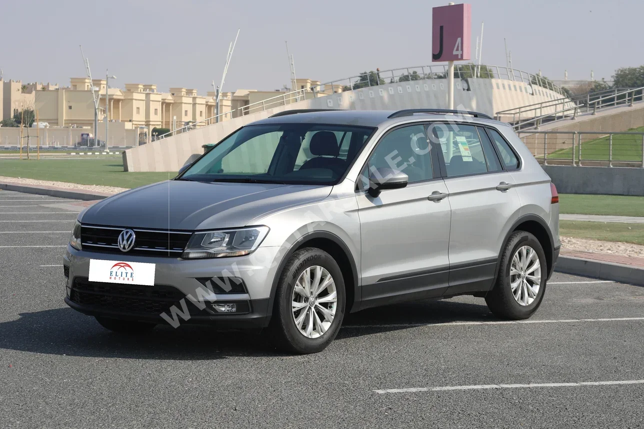 Volkswagen  Tiguan  1.4 TSI  2018  Automatic  81,500 Km  4 Cylinder  Front Wheel Drive (FWD)  SUV  Silver