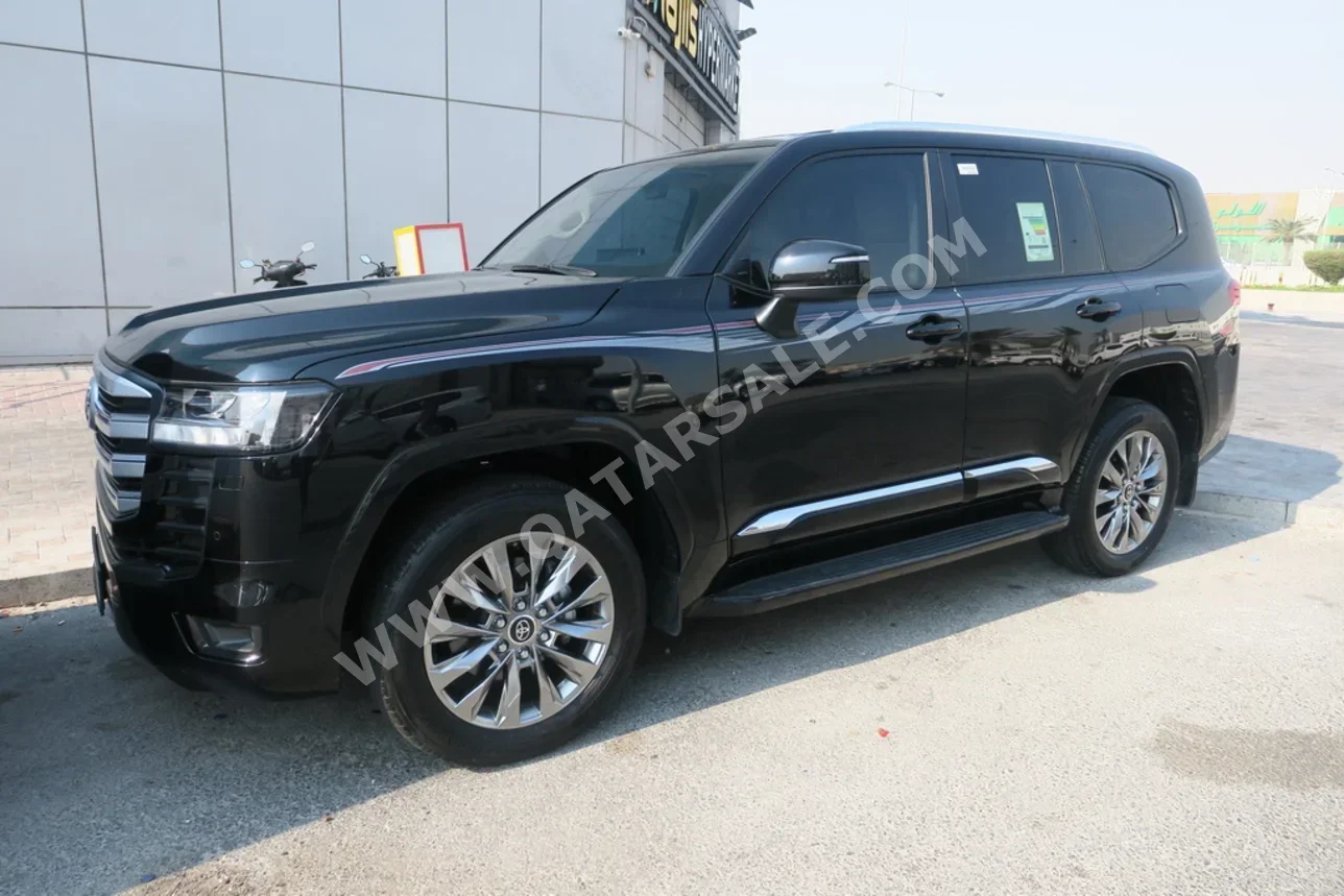 Toyota Land Cruiser GXR Twin Turbo 2024 Automatic 8,000 Km 6 Cylinder Four Wheel Drive (4WD) SUV Black With Warranty