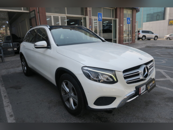 مرسيدس - بنز  جي ال سي  250  2017  اوتوماتيك  35,000 كم  4 سلندر  دفع كلي مستمر  اس يو في  أبيض