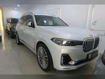 بي ام دبليو  الفئة - اكس  اكس7 40 اي  2020  اوتوماتيك  113,000 كم  6 سلندر  دفع رباعي  اس يو في  أبيض