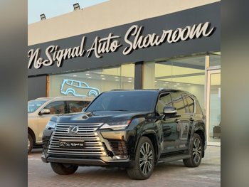 Lexus  LX  600 Luxury  2025  Automatic  22,000 Km  6 Cylinder  Four Wheel Drive (4WD)  SUV  Black  With Warranty
